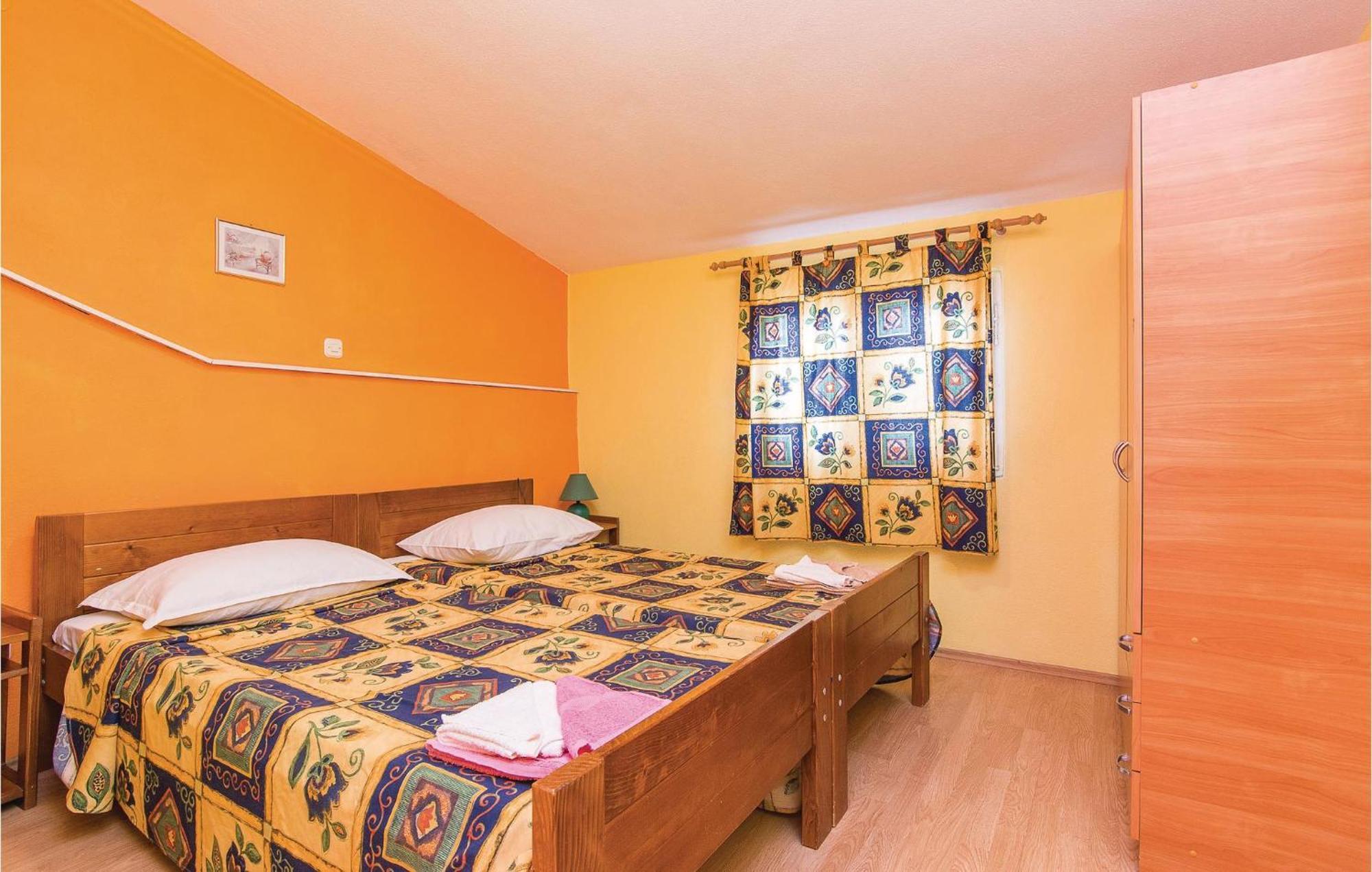 Pet Friendly Apartment In Pakostane With Kitchen Zewnętrze zdjęcie